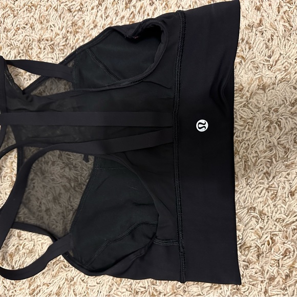 Lululemon black mesh strappy bra size 4 - Picture 2 of 2